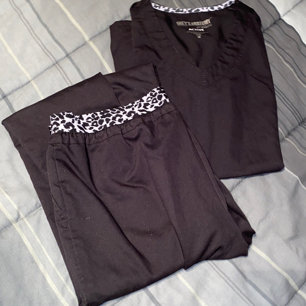 Grey’s Anatomy scrub set